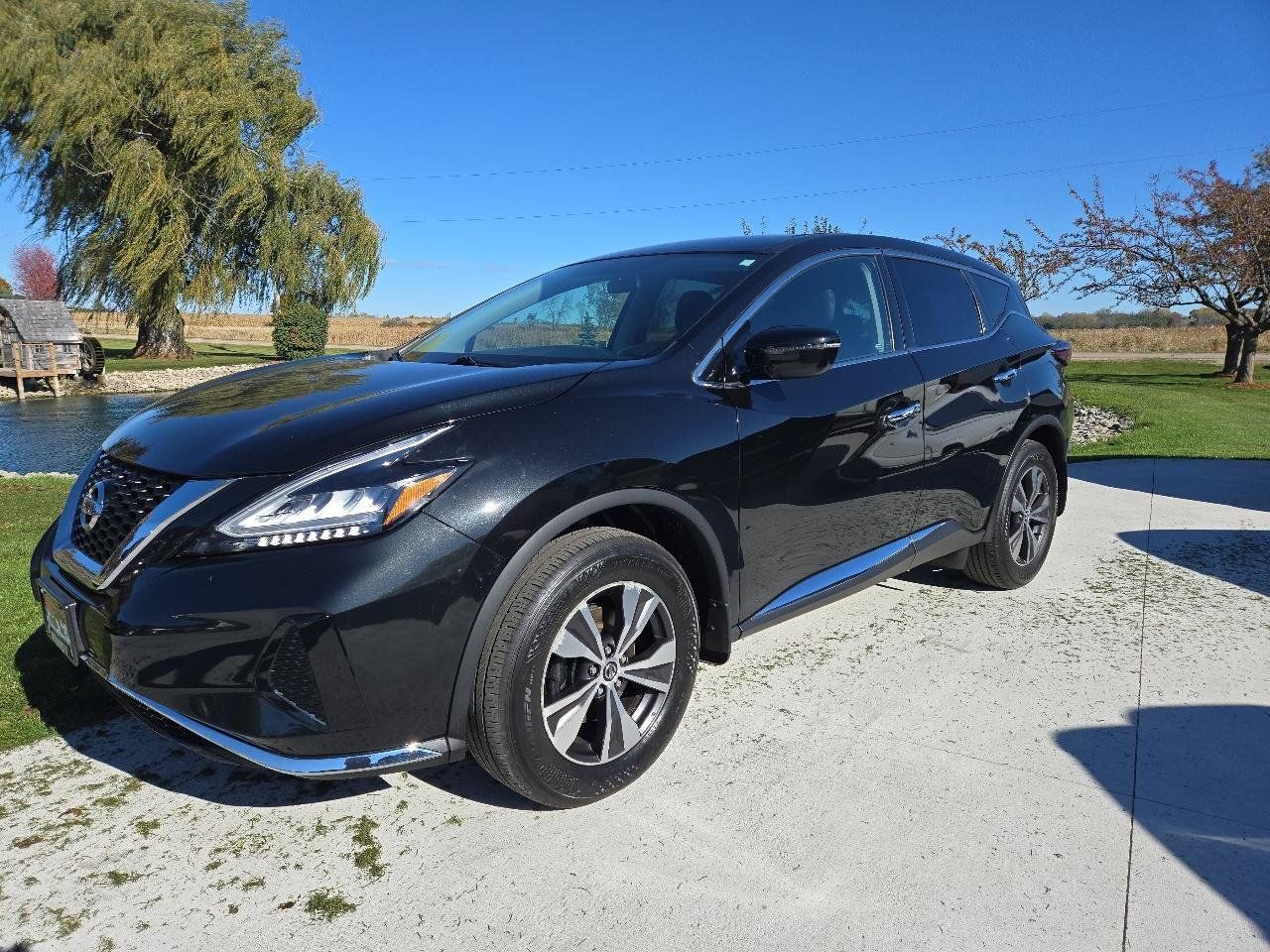Used 2019 Nissan Murano S AWD/4WD image 1
