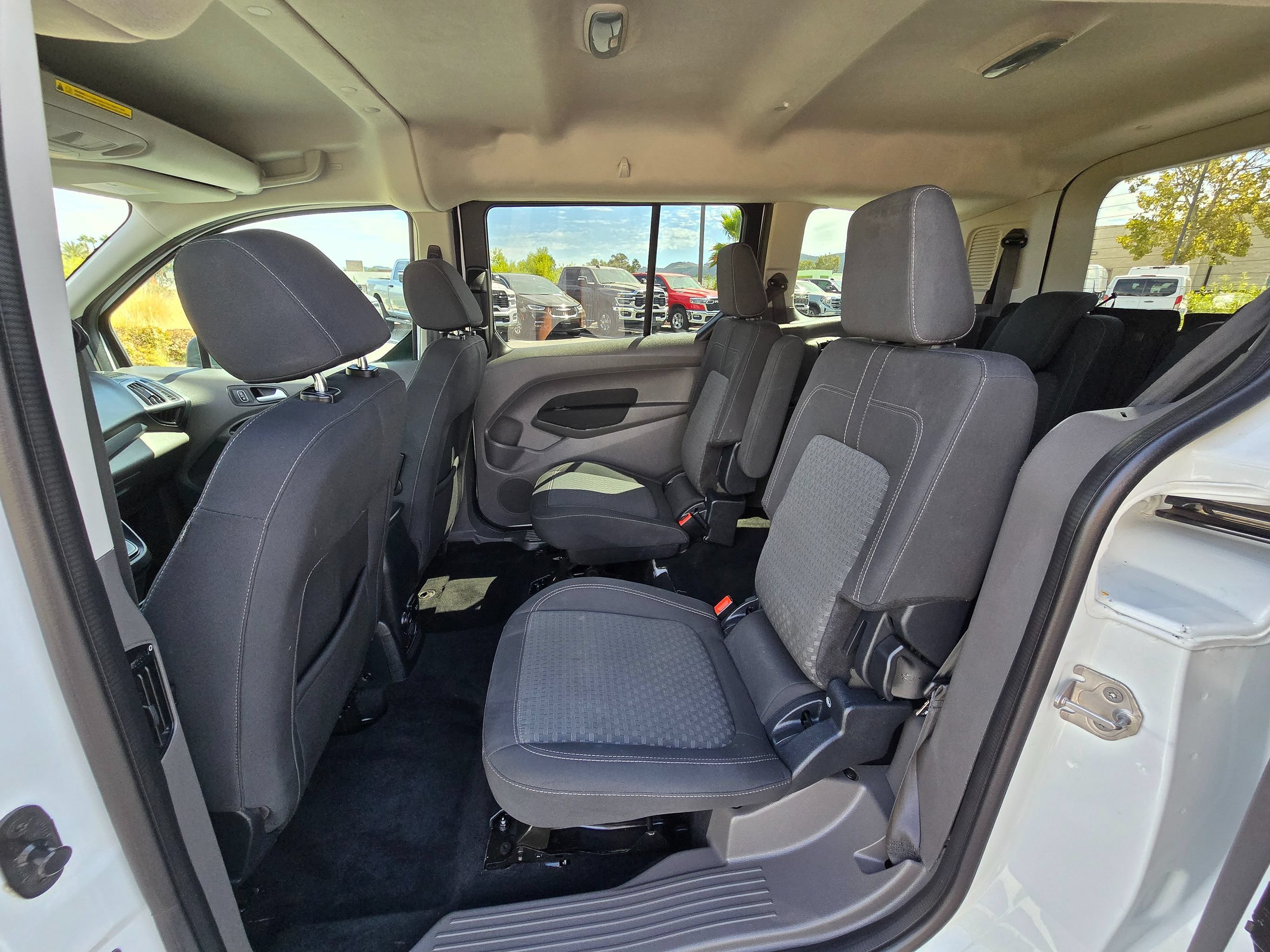 Used 2023 Ford Transit Connect XLT w/ Trailer Tow Package FWD image 19