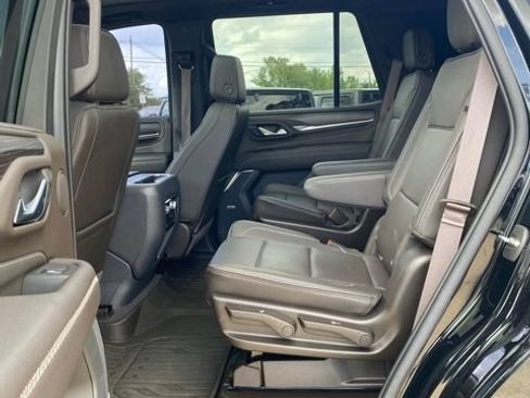 Used 2022 GMC Yukon Denali AWD/4WD image 11