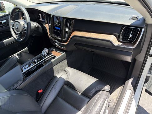 Certified 2023 Volvo XC60 B5 Ultimate w/ Climate Package AWD/4WD image 26