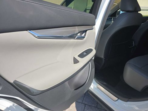 Used 2023 INFINITI QX50 Luxe FWD image 15