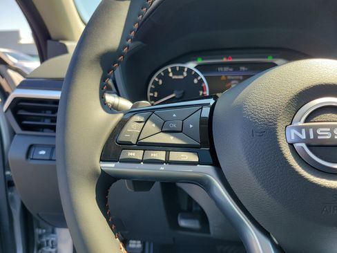 New 2025 Nissan Altima 2.5 SR w/ SR Premium Package image 22