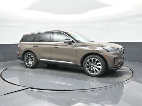 New 2026 Lincoln Aviator Reserve image 10
