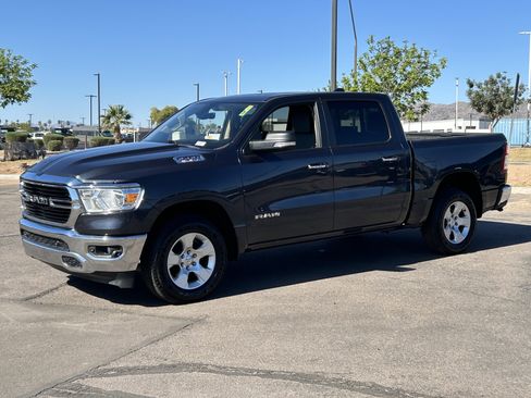 Used 2020 RAM 1500 Big Horn image 2