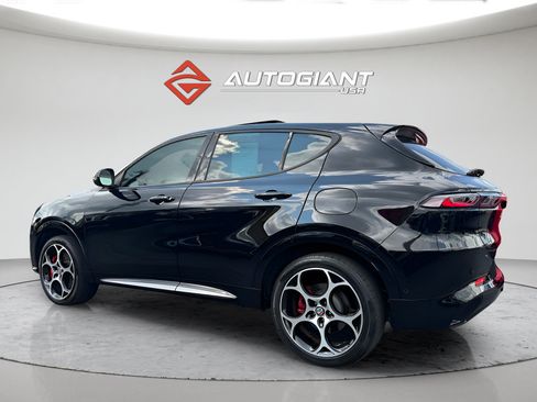 Used 2024 Alfa Romeo Tonale Ti AWD/4WD image 4