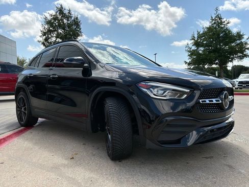 Used 2023 Mercedes-Benz GLA 250 4MATIC image 4