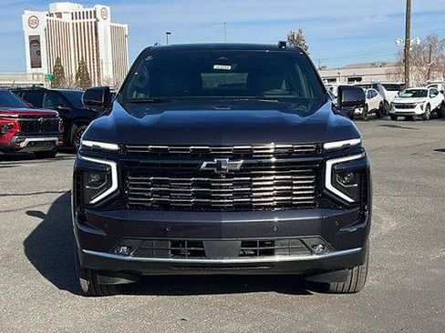 New 2026 Chevrolet Suburban High Country image 2