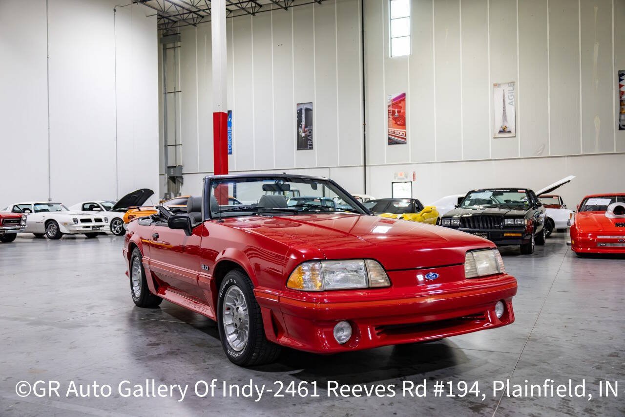 Used 1989 Ford Mustang GT RWD image 8