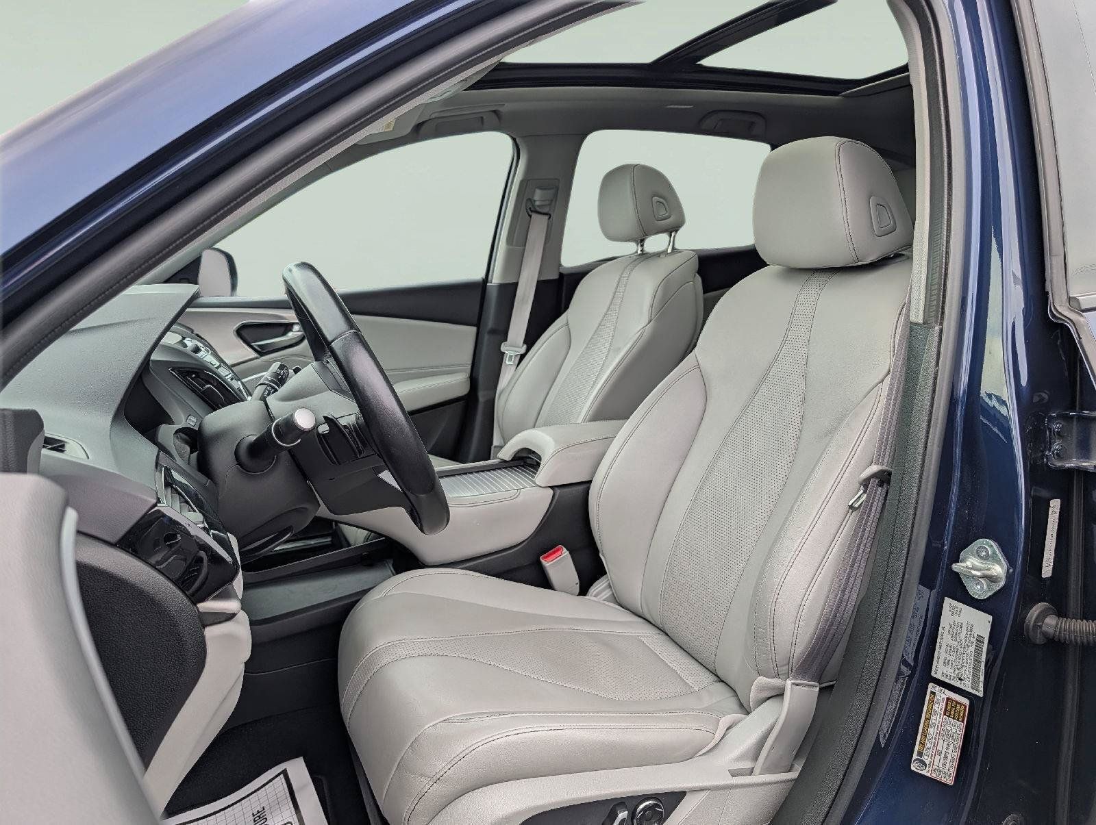 Used 2021 Acura RDX w/ Technology Package AWD/4WD image 9