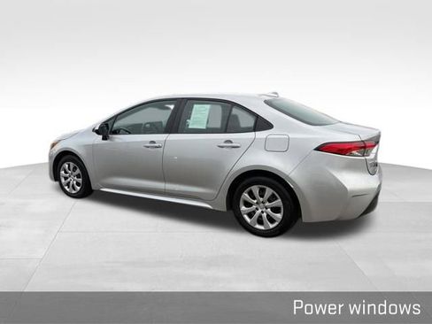 Used 2024 Toyota Corolla LE image 10