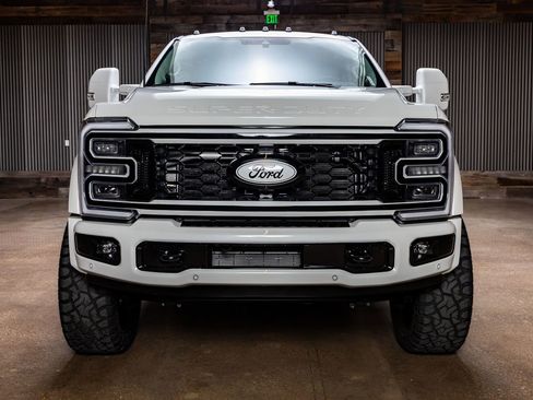 Used 2026 Ford F450 Platinum w/ Platinum Plus Package image 2