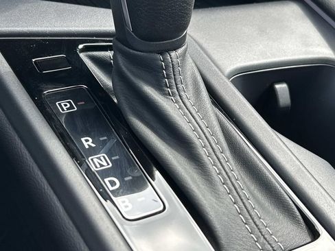 New 2026 Nissan Sentra SV w/ SV Convenience Package FWD image 33