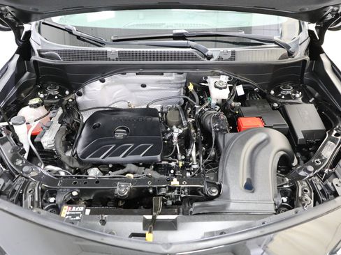 Used 2025 Buick Encore GX Sport Touring w/ Comfort Package image 24