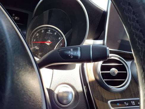 Used 2015 Mercedes-Benz C 300 4MATIC Sedan image 17