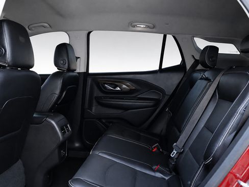 Used 2019 GMC Terrain Denali w/ Advanced Safety Package FWD image 17