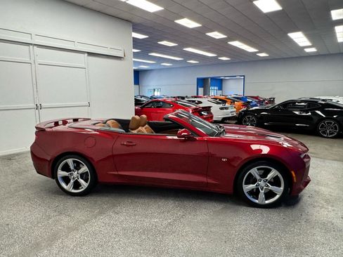 Used 2017 Chevrolet Camaro SS RWD image 6