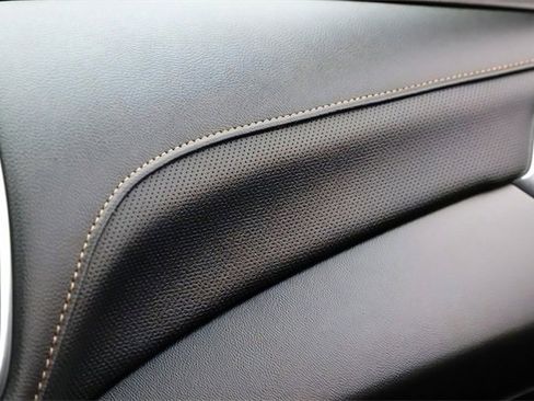 Used 2020 Chevrolet Equinox Premier image 34