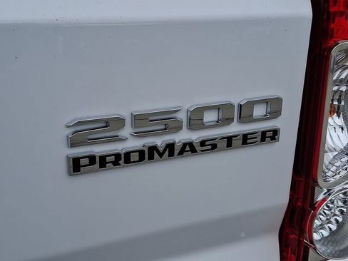 Used 2024 RAM ProMaster 2500 w/ Safety Group FWD image 24