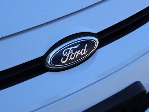 Used 2012 Ford Fiesta SE FWD image 28