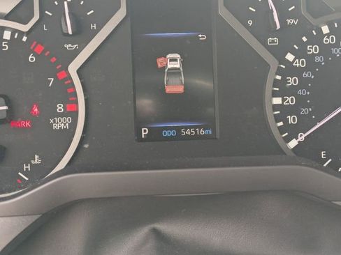 Used 2023 Toyota Tundra SR5 w/ SR5 Premium Package image 19