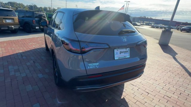 Used 2024 Honda HR-V Sport image 9