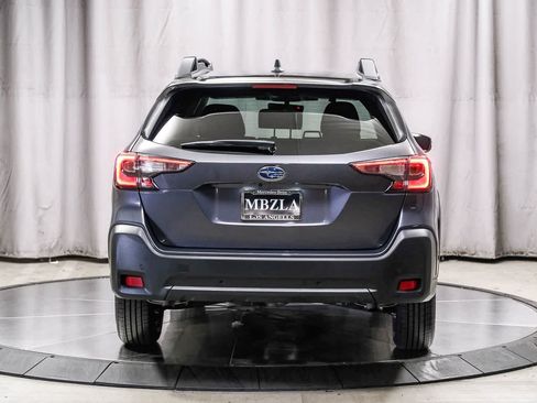 Used 2023 Subaru Outback Onyx Edition XT AWD/4WD image 3