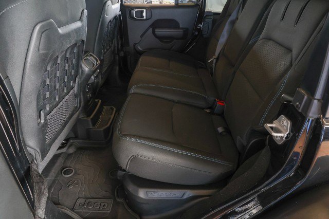 Used 2022 Jeep Wrangler Unlimited Rubicon 4xe w/ Steel Bumper Group AWD/4WD image 30