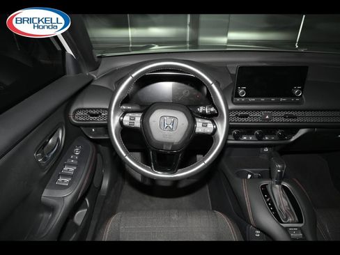 Used 2024 Honda HR-V Sport image 15