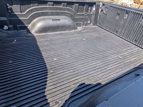 Certified 2024 RAM 2500 Big Horn AWD/4WD image 17
