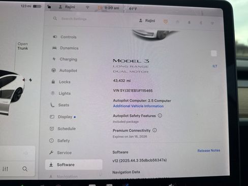 Used 2018 Tesla Model 3 Long Range image 13