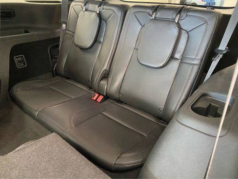 Used 2023 Lincoln Aviator Reserve w/ Class IV Trailer Tow Package image 16