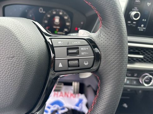 Used 2025 Acura ADX A-Spec image 23