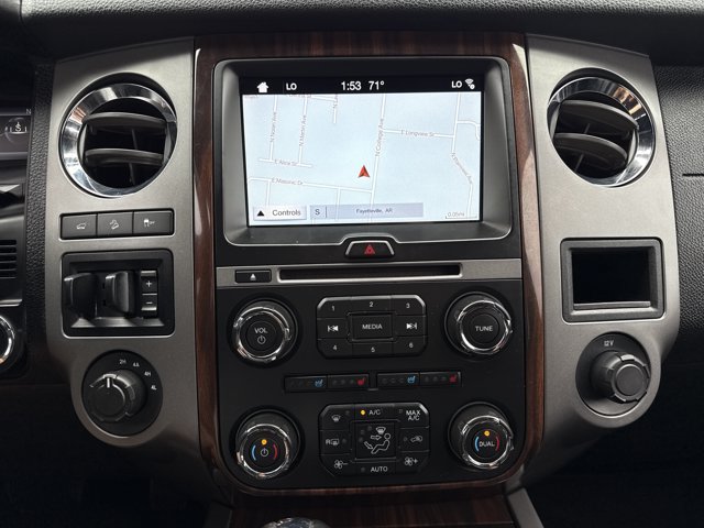 Used 2017 Ford Expedition Platinum AWD/4WD image 23
