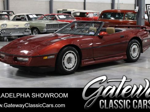 Used 1987 Chevrolet Corvette Convertible image 1