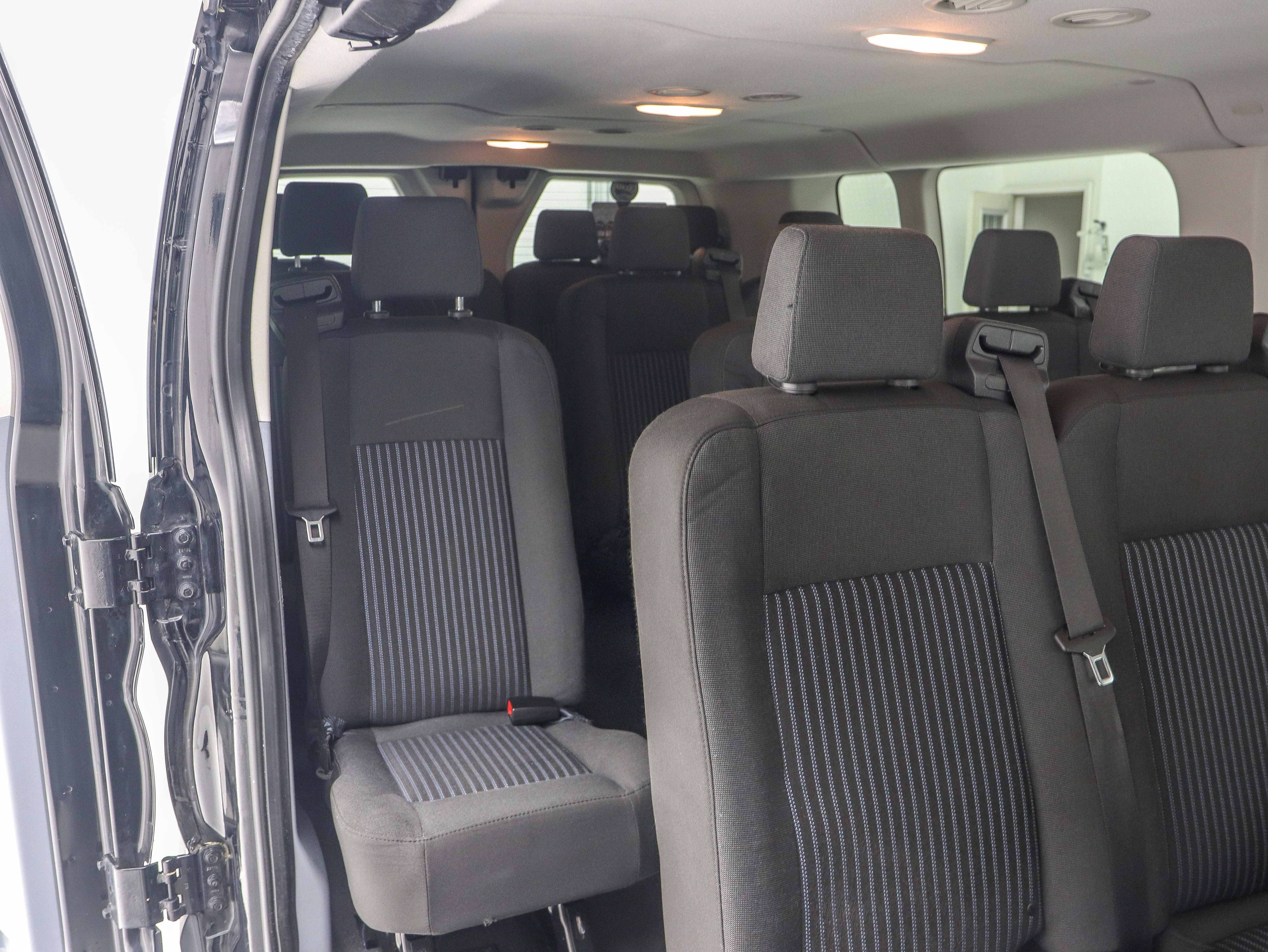 Used 2018 Ford Transit 350 XL RWD image 14