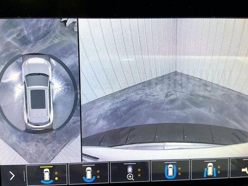 Used 2019 Chevrolet Blazer RS image 21