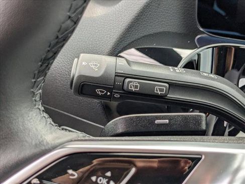 Certified 2025 Mercedes-Benz GLA 250 4MATIC image 17