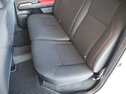 Used 2022 Toyota Tacoma SR5 image 23