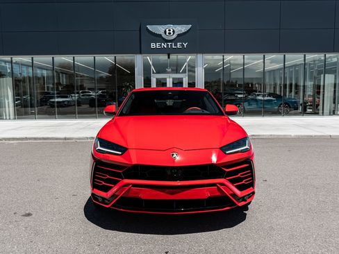 Used 2022 Lamborghini Urus AWD/4WD image 19