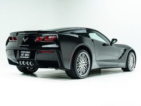 Used 2014 Chevrolet Corvette Stingray Coupe RWD image 12