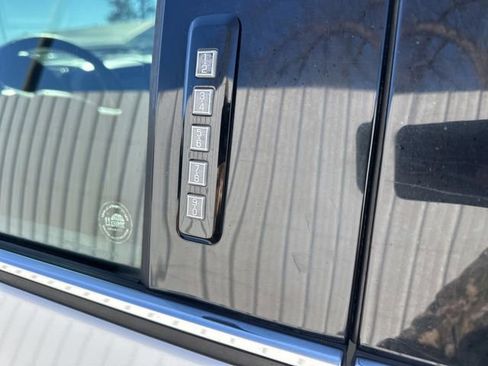 Used 2015 Ford F150 King Ranch w/ Equipment Group 601A Luxury image 10