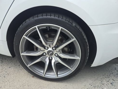 Used 2023 Genesis G70 2.0T AWD/4WD image 15