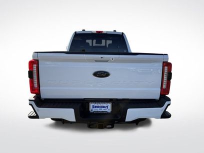 New 2026 Ford F250 Lariat w/ Black Appearance Package