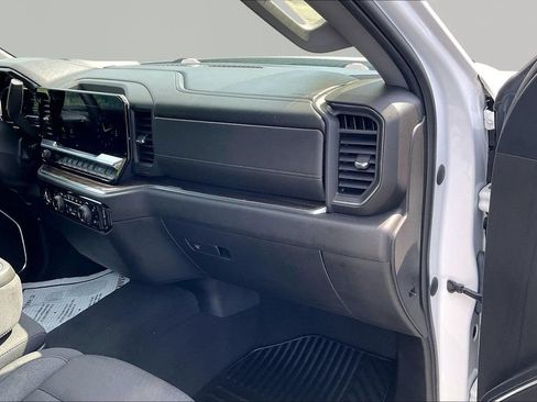 Used 2023 Chevrolet Silverado 1500 LT AWD/4WD image 30