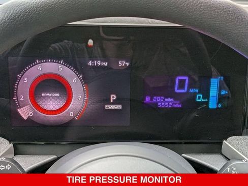 Certified 2025 Nissan Kicks SV AWD/4WD image 22