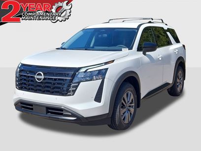 New 2026 Nissan Pathfinder SV