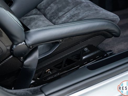 Used 2009 Porsche 911 Carrera S image 13