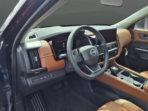 New 2026 Nissan Pathfinder Platinum AWD/4WD image 35