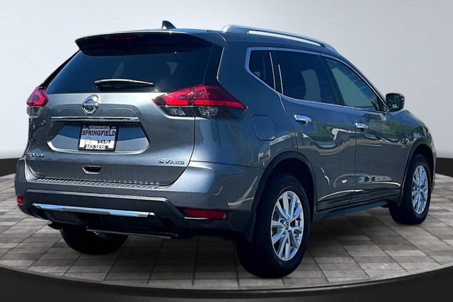 Used 2017 Nissan Rogue SV AWD/4WD image 6