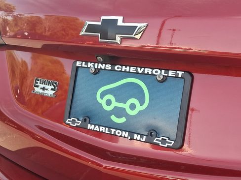 Certified 2023 Chevrolet Equinox RS w/ RS Leather Package FWD image 24